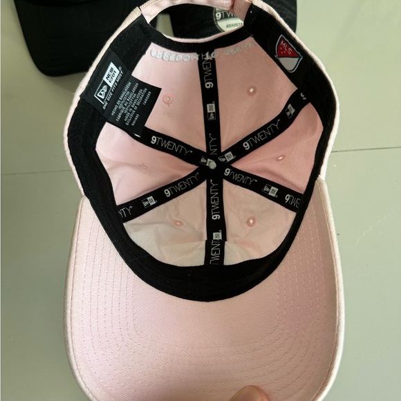 BUNDLE: 6 Pre Owned Hats Nike Miami Heat Inter Miami - Picture 6 of 13